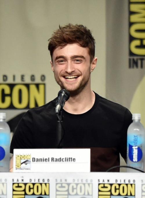 “Hice un acento americano todo el tiempo, incluso llevaba una mochila, luciendo como ‘yo solo voy a la Comic Con”, dijo el británico sobre su experiencia. (Foto: AFP)