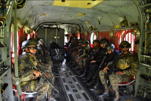 Así son las naves por dentro. (Foto: Ejército GT)
