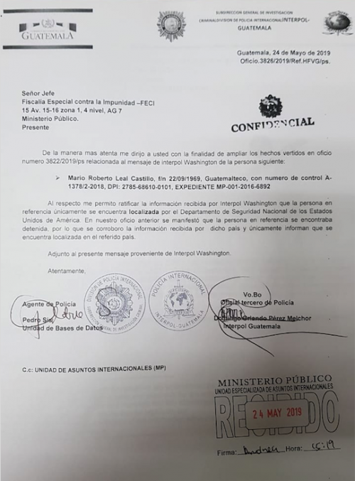 La segunda carta con la corrección. (Foto: Soy502)