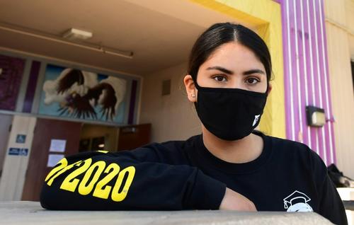 Kenia Molina dijo que la educación virtual era “muy difícil” sin su computadora. (Foto AFP)