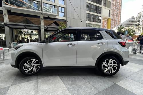 Toyota, Raize, SUV, motor, interior, exterior, Guatemala, Soy502