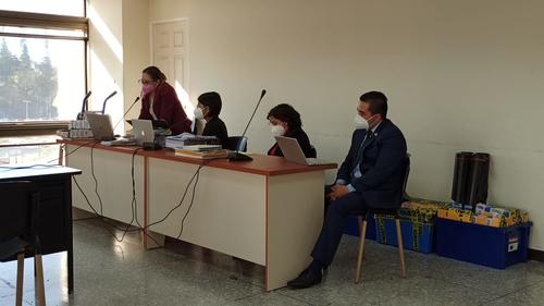 Las fiscales omitieron mencionar los daños como derrumbes en la obra Libramiento Chimaltenango que dieron origen a la investigación. (Foto: Wilder López/Soy502)