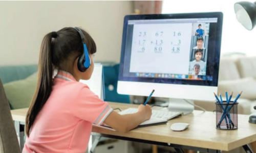 Las clases virtuales han ofrecido un reto en lo digital, pero representan desafíos en lo social. (Foto: Facebook)