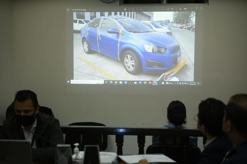 Fotografía del vehículo de Luz María. En el cual, Jorge Zea habría llevado el cadáver hacia la zona 2. (Foto: Wilder López /Soy502)