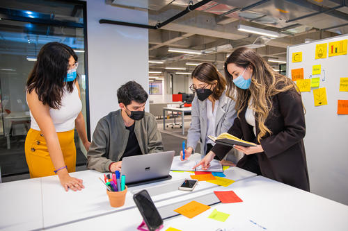 Licenciatura en Comunicación Estratégica, UVG, tendencias, redes, comunicación, herramientas tecnológicas, Guatemala, Soy502