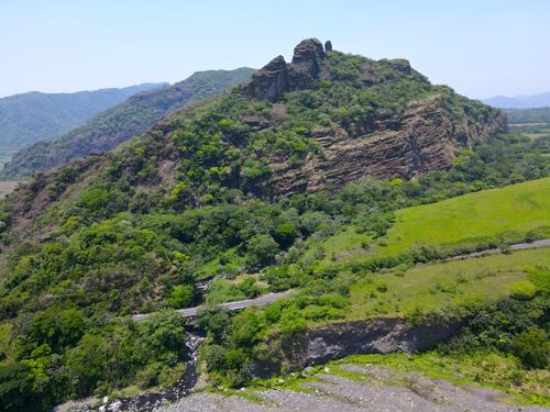 cerro mirandilla, escuintla, leyendas, santa muerte, satanismo, guatemala