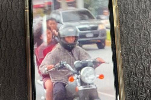 motoladrón, asalto, calzada rooselvet