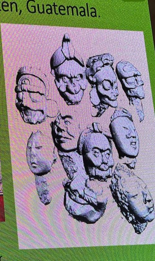 Extranjero, cabeza de estuco, El Mirador