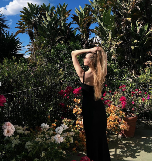 Loreto Peralta posando en un rinconcito antigüeño. (Foto: Instagram)