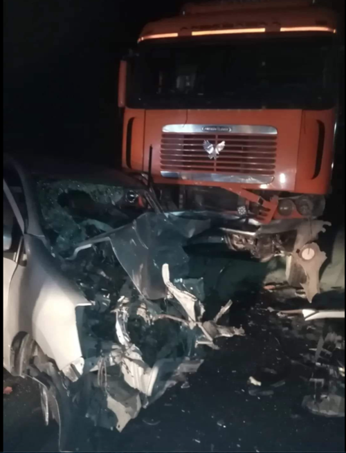 El vehículo quedó inservible. (Foto: El Gráfico de Oriente)