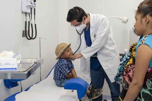 Guatemaltecos por la Nutrición, Programa, Castillo Hermanos, Guatemala, Soy502