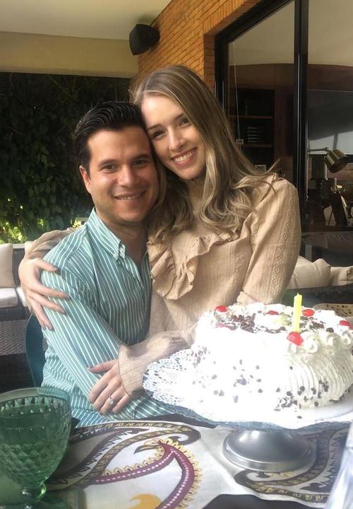 Maris y su esposo. (Foto: Cortesía María Isabel García)