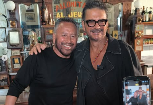 ricardo arjona reunion ex compañeros universidad