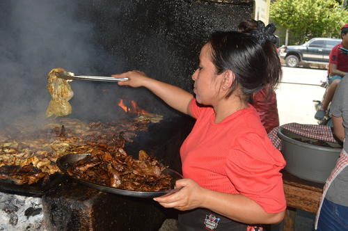 La Bendición ofrece carne asada todos los días. (Foto: Juan Carlos Aquino/Colaborador)