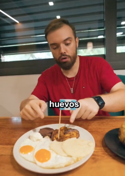 Ibai llanos comida guatemalteca ecuatoriana 6