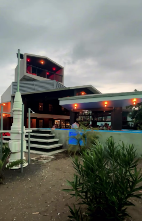 Star Wars, El Paredón, casa, nave 4