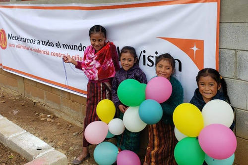 La organización hace un llamado al Gobierno, las empresas y la cooperación internacional para que se unan y prioricen a la niñez en sus políticas y programas. (Foto: World Vision)