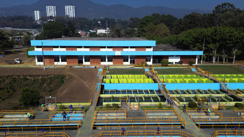 El agua pasa por filtros compuestos por antracita, sílica y grava. (Foto: Cortesía Municipalidad de Guatemala)