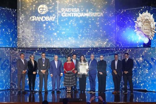 Intecap, reconocimiento, mención honorífica, galardón, productividad, competitividad, Ricardo Castillo Sinibaldi, Guatemala, Soy502