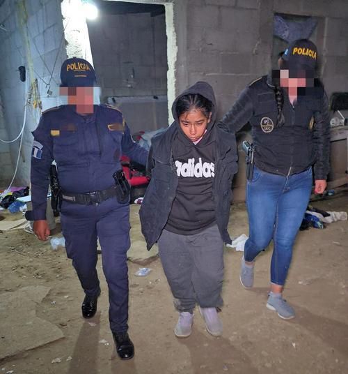 Alias "Chaparra" fue capturada durante los allanamientos. (Foto: archivo/Soy502)