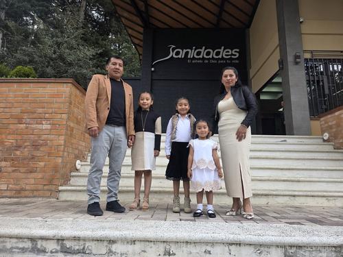 Su familia ha sido el pilar que lo sostiene y quiere ser ejemplo para sus hijas. (Foto: Roberto Paz/Colaborador)