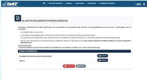 Adjunta los documentos necesarios.