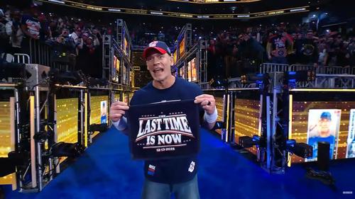 Con su característico entusiasmo, John llegó a su última lucha con el apoyo de más de 19 mil fanáticos en la arena coreando su nombre. (Foto: captura de pantalla)