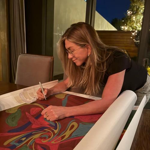 Jennifer Aniston y Courteney Cox participan en la iniciativa benéfica. (Foto: Instagram)