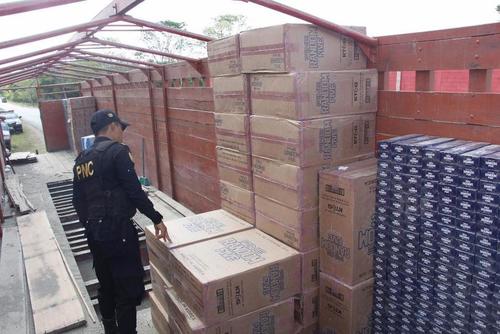 Comercio ilícito Guatemala, Contrabando fin de año, Ecosistema criminal multicanal Codecof, Falsificación productos salud, Contrabando cigarrillos Guatemala, Defraudación aduanera SAT, 03