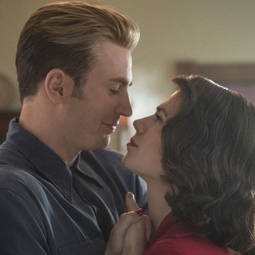 Steve Rogers reaparece con su clásica motocicleta. (Foto: X)