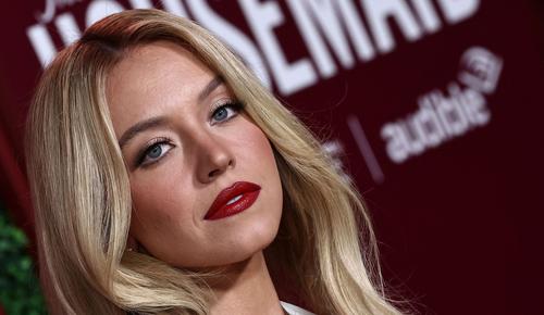 Sydney negó haberse sometido a alguna cirugía plástica. (Foto: X)