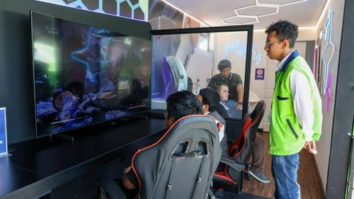 El Furgón Gamer visita las diferentes zonas de la ciudad. (Foto: Cortesía Municipalidad de Guatemala)