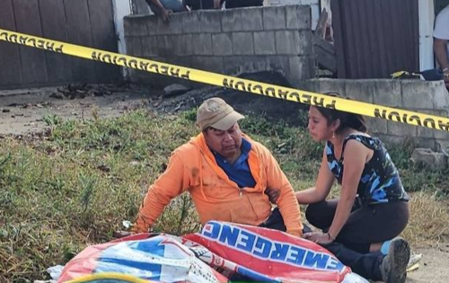 El conductor siguió la marcha luego de arrollar a un niño y a su padre. (Foto: Redes Sociales)