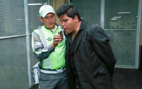 El uso de dispositivos tecnológicos permite a las autoridades confirmar el estado de los pilotos en menos de un minuto (Foto: Archivo/Soy502)