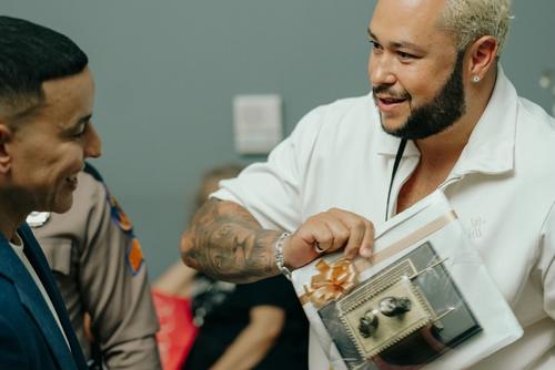 El artista guatemalteco expresó su admiración por el "Big Boss". (Foto: Instagram/Jay Music)