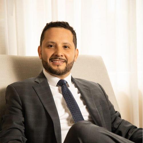 Francisco Milián actualmente desempeña el cargo de Country Manager de Mastercard para Guatemala, El Salvador, Honduras y Belice, donde asume la tarea de liderar iniciativas para fomentar la inclusión financiera mediante el uso de soluciones de pagos electrónicos.