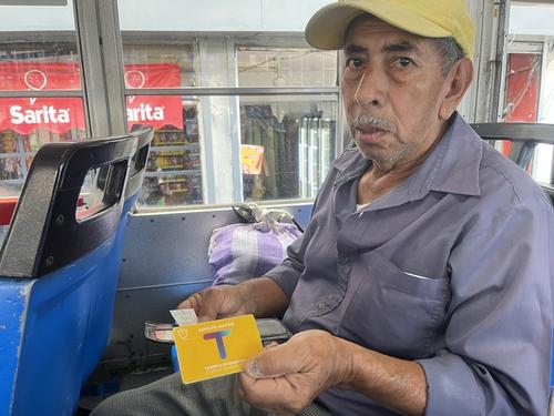 Hay una tarjeta especial para los adultos mayores. (Foto: Archivo)