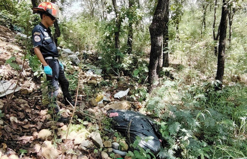 Pese a la baja de homicidios, persisten los cuerpos hallados entre bolsas plásticas. (Foto: Archivo/Nuestro Diario)