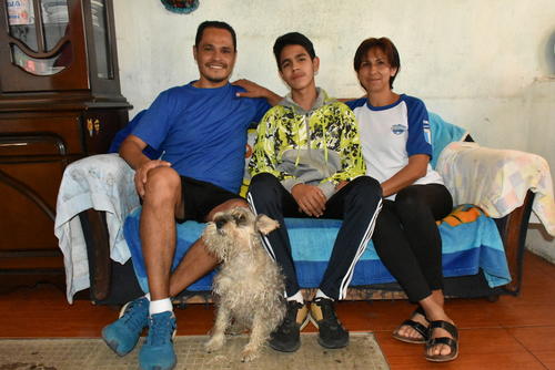 La atleta olímpica se dedica a entrenar jóvenes y a formar a su hijo como deportista. (Foto: Bernardo Montúfar/Colaborador)