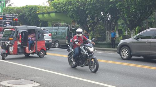 Al circular en moto siempre se está expuesto a peligros. (Foto: Surama Rodas/Colaboradora)