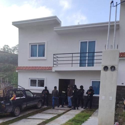 En esta casa estaban refugiados dos pandilleros. Fue alquilada por otras dos personas. (Foto: MP)