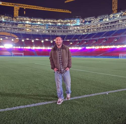 Recientemente, Messi visitó el Camp Nou y confirmó su deseo de volver a jugar con el equipo culé. (Foto: Instagram)