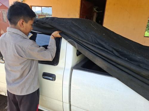 Mantener el vehículo bajo techo o cubierto es esencial para evitar daños causados por el sol. (Foto: Josué Ardeano/Colaborador)