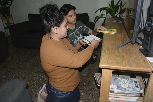 Es importante volver a colocar los objetos en los espacios adecuados para evitar desorden. (Foto: Manuel Peralta/Colaborador)