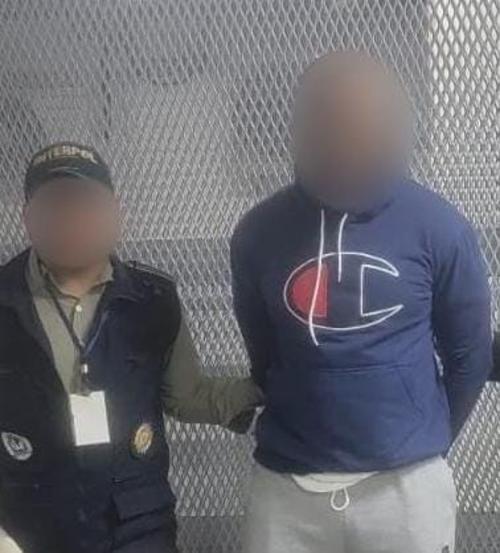 El capturado de 46 años contaba con una Notificación Roja Internacional. (Foto: PNC)