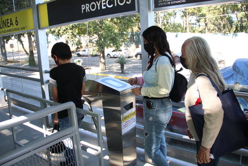 La Tarjeta Ciudadana es la utilizada para pagar los viajes en el Transmetro y TuBus. (Foto: archivo)