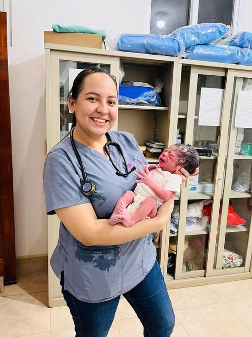 Darleny Robles, es médico general y ha trabajado en hospitales nacionales de Zacapa y Chiquimula. (Foto: Carlos Monroy)