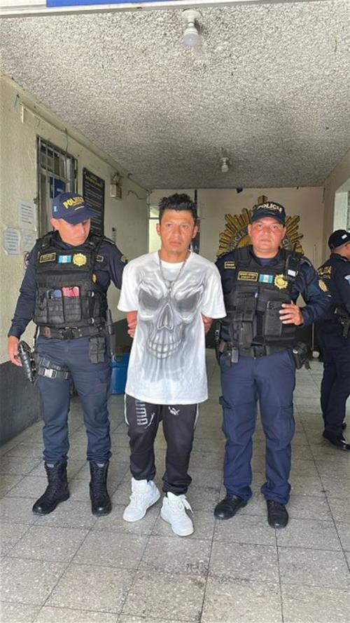 El extraditable es un hondureño acusado de asesinato. (Foto: PNC)