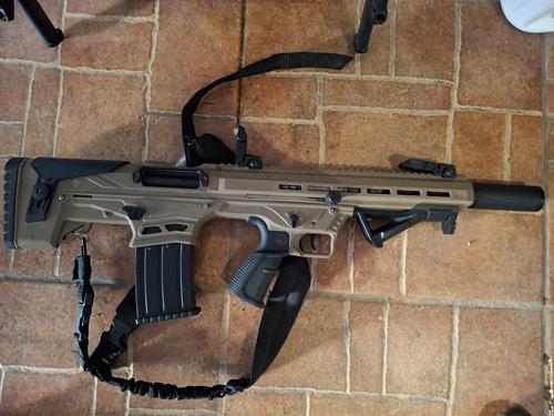 Las armas de fuego contaban con sus respectivas licencias. (Foto: PNC)