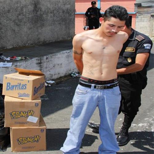 Fotografía captada durante la captura de Héctor Ceballos, en 2014. (Foto: PNC/Soy502)